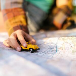 Como viajar gastando pouco mesmo ganhando salário mínimo?